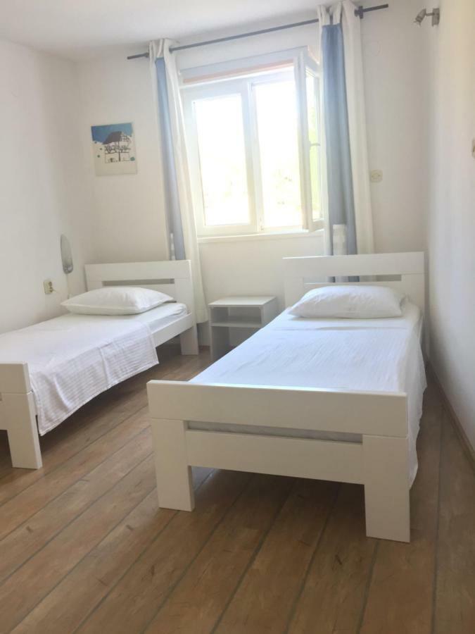 Mali Iz Ferienhaus Zadar