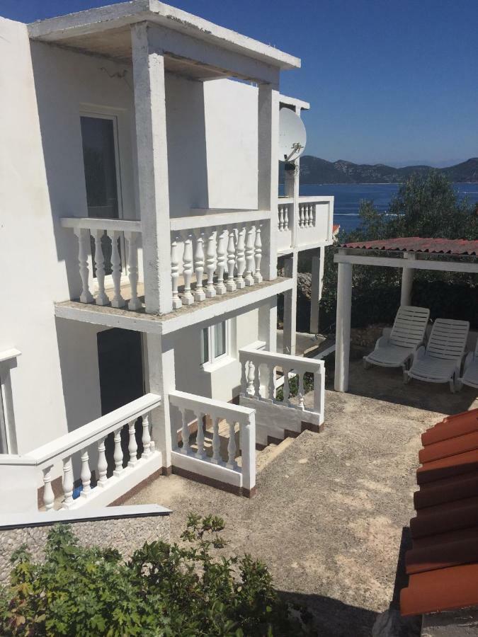Mali Iz Ferienhaus Zadar